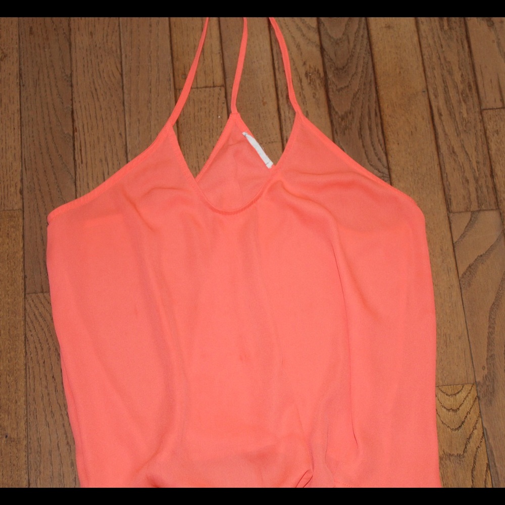 bright orange lulus tank size: m